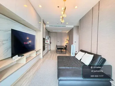 2-bed condo for rent at Noble Ploenchit, photo 2 of 5