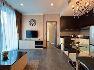 Condo 1 chambre à louer à The Edge Sukhumvit 23, photo 4 sur 5