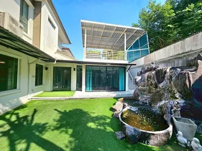 6-bed house for rent near BTS Khu Khot, photo 2 of 5