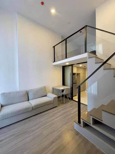Condo 1 chambre à louer près de la station MRT Phahon Yothin, photo 2 sur 5