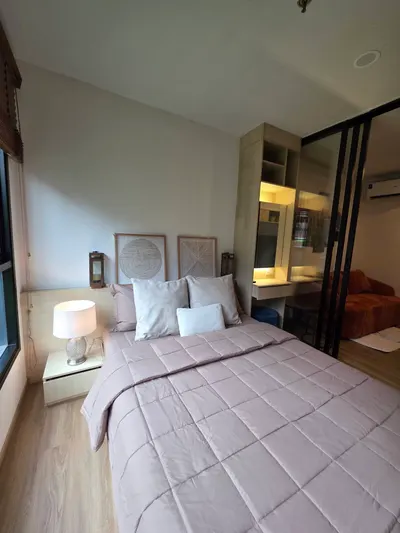 ให้เช่าคอนโดสตูดิโอ THE BASE Park West - Sukhumvit 77 รูปที่ 1 จาก 5