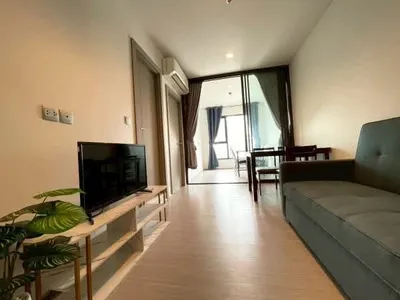 LIFE Asoke - Rama 9的1房公寓出租，第1张，共5张