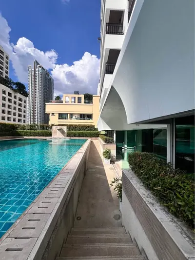 Condo 2 chambres à vendre près de la station BTS Nana, photo 1 sur 5
