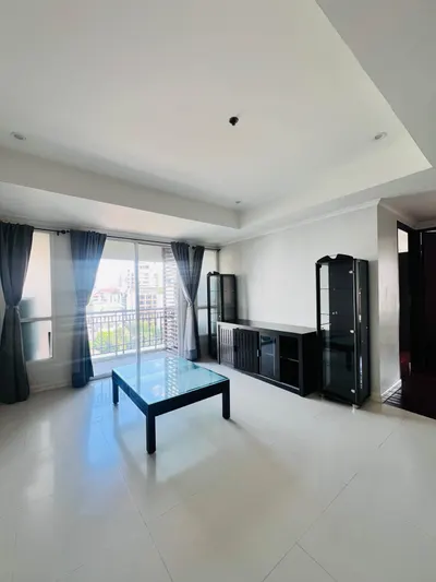 Condo 2 chambres à vendre près de la station BTS Nana, photo 3 sur 5