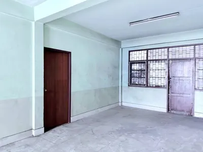 Local commercial à vendre près de la station MRT Khu Bon, photo 4 sur 5