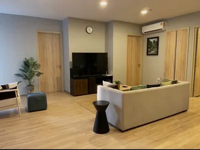 3-bed condo for rent near ARL Phaya Thai, photo 2 of 5