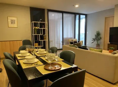 3-bed condo for rent near ARL Phaya Thai, photo 3 of 5