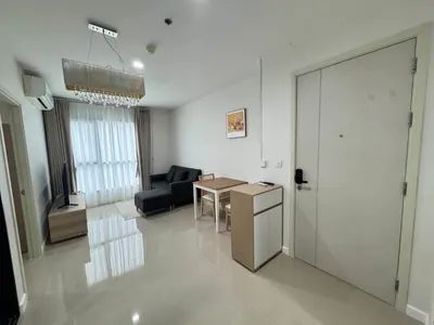 Condo 2 chambres à louer à Life Sukhumvit 48, photo 2 sur 5