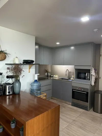 3-bed condo for sale near BTS Phrom Phong, photo 3 of 5