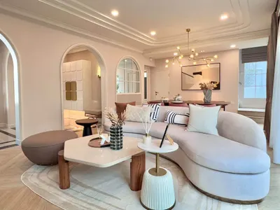 This listing, photo 2