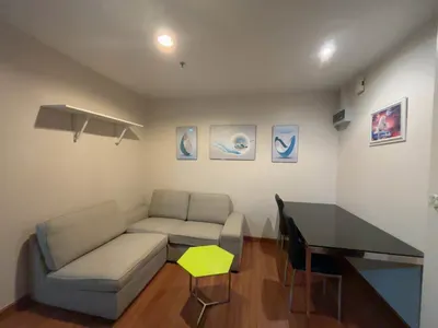 1-bed condo for rent near MRT Huai Khwang, photo 2 of 5