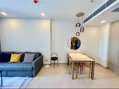 Condo 1 chambre à louer près de la station MRT Phra Ram 9, photo 2 sur 5