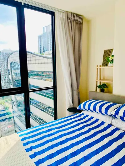 1-bed condo for rent near MRT Huai Khwang, photo 5 of 5