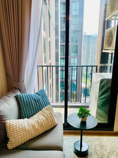 1-bed condo for rent near MRT Huai Khwang, photo 4 of 5