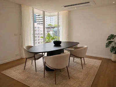 3-bed house for rent near MRT Sukhumvit, photo 1 of 5