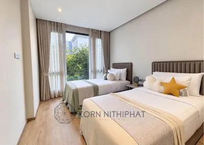 Condo 2 chambres à louer près de la station BTS Phrom Phong, photo 4 sur 5
