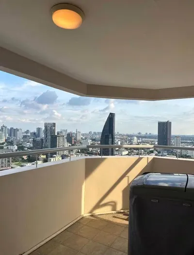 Waterford Diamond Towerの3ベッドルームコンドミニアム（賃貸）、写真8/10