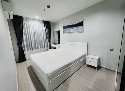 Condo 1 chambre à louer près de la station MRT Ratchadaphisek, photo 3 sur 5