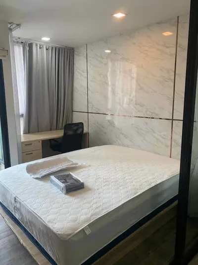 1-bed condo for rent near MRT Huai Khwang, photo 6 of 10