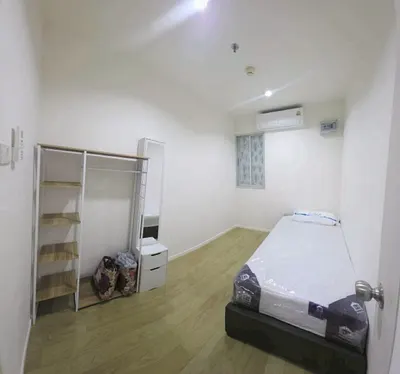 Condo 2 chambres à louer près de la station MRT Bang Krasor, photo 5 sur 5