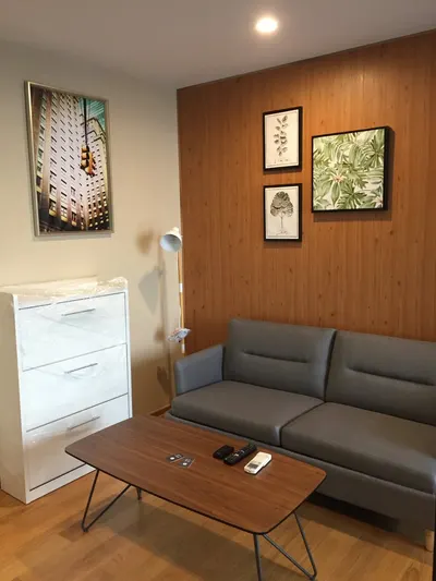 Studio condo for sale at Noble Revo Silom, photo 1 of 5