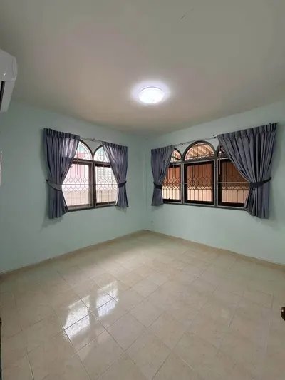 3-bed house for rent near MRT Chok Chai 4, photo 4 of 5