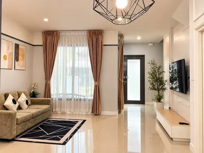 Pleno Sukhumvit-Bangna 2の3ベッドルームタウンハウス（賃貸）、写真1/5