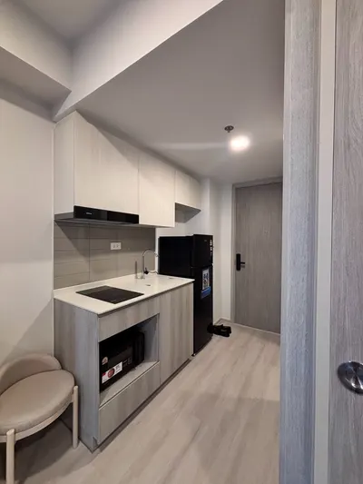 Studio condo for rent at Cobe Ratchada-Rama9, photo 4 of 5
