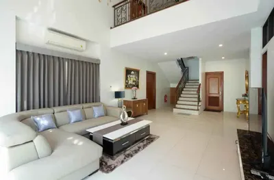 22/40 Perfect Masterpiece, Rama 9, Soi 7, Prawet dst. Motorway rd.的6房独栋住宅出租，第4张，共5张