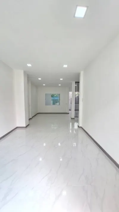 廊坎区的4房独栋住宅出售，第4张，共5张