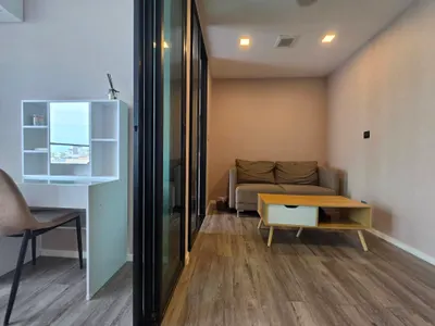 Condo for rent near MRT Huai Khwang, photo 5 of 5