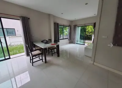 3-bed house for rent near MRT Bang Chan, photo 1 of 5