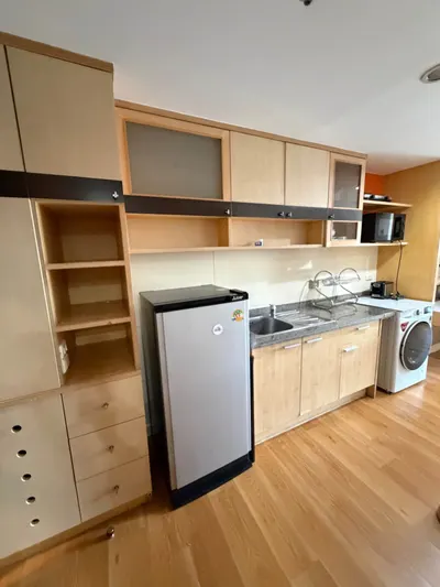 Studio à louer à The Trendy Condominium, photo 4 sur 5