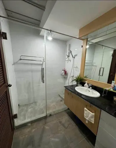1-bed condo for rent near BTS Phrom Phong, photo 5 of 5