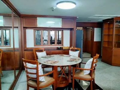 2-bed condo for rent near MRT Sukhumvit, photo 3 of 5
