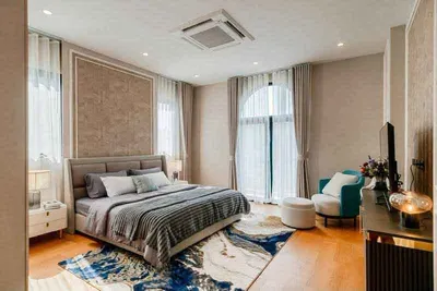 CINQ ROYAL Krungthep Kreethaの5ベッドルーム一戸建て（賃貸）、写真1/6