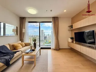 Condo 2 chambres à louer près de la station BTS Thong Lo, photo 1 sur 5