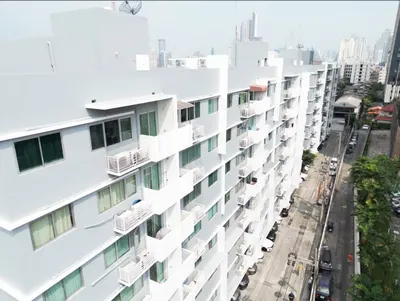 My Condo Sathon-Taksinのスタジオタイプのコンドミニアム（賃貸）、写真1/7