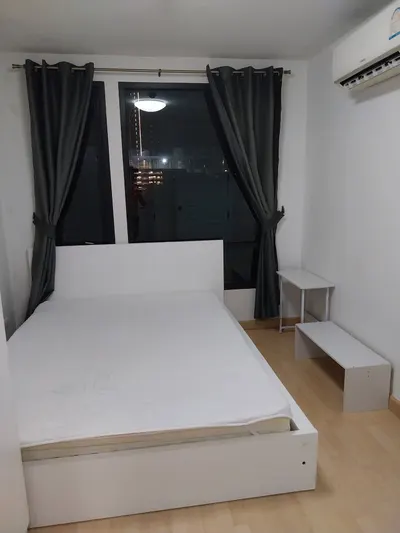 Condo 1 chambre à louer près de la station MRT Lat Phrao, photo 2 sur 5