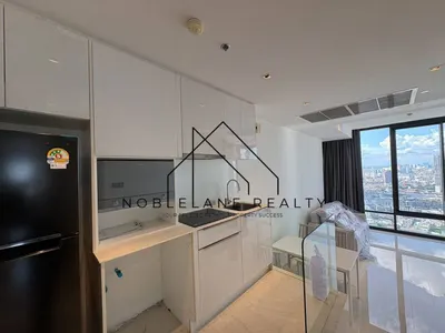 2-bed condo for rent at Ashton Silom, photo 5 of 5