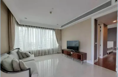 3-bed condo for rent near BTS Ratchadamri, photo 5 of 5