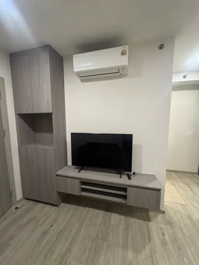 Condo 1 chambre à louer près de la station BTS Saphan Mai, photo 3 sur 5