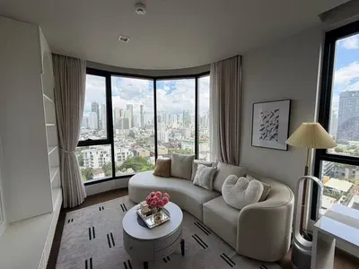 2-bed condo for rent at Ideo Q Sukhumvit 36, photo 1 of 5