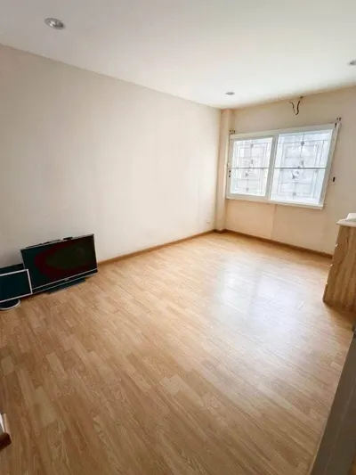 4-bed townhouse for rent near MRT Chaeng Watthana 14, photo 5 of 5