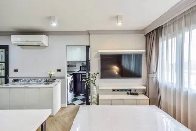 1-bed condo for sale near MRT Lumphini, photo 2 of 5