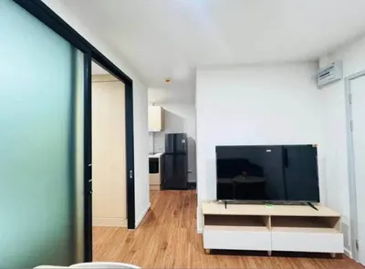 This listing, photo 2