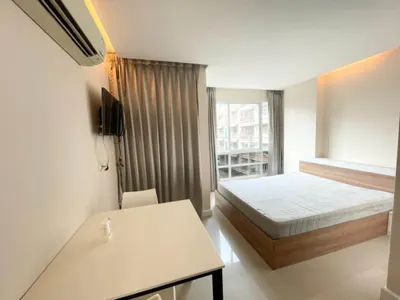 ให้เช่าคอนโดสตูดิโอ Emerald Residence Ratchada รูปที่ 2 จาก 5