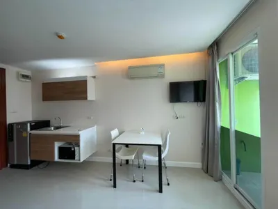 ให้เช่าคอนโดสตูดิโอ Emerald Residence Ratchada รูปที่ 3 จาก 5
