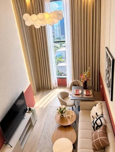 Condo 2 chambres à louer à SOHO Bangkok Ratchada, photo 1 sur 5