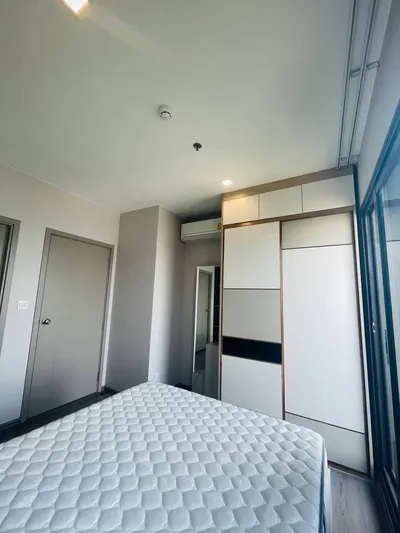 1-bed condo for rent at The Politan Aqua, photo 3 of 5